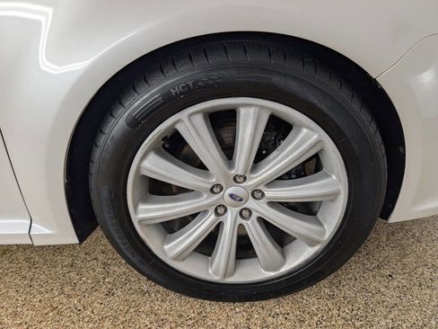 Used 2013 Ford Flex Limited image 28