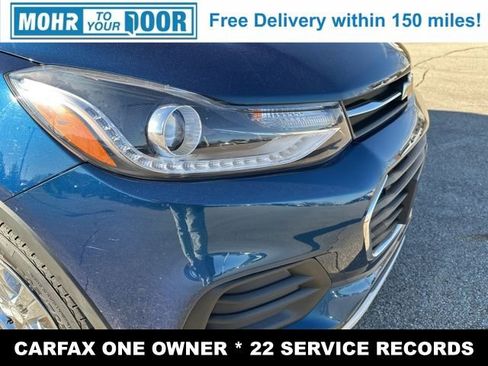 Used 2020 Chevrolet Trax LT w/ LT Convenience Package image 35