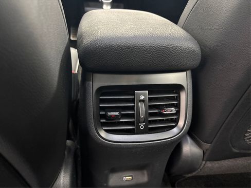 Used 2024 Kia Forte GT-Line w/ GT-Line Premium Package image 35