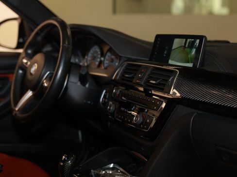 Used 2018 BMW M3 image 18