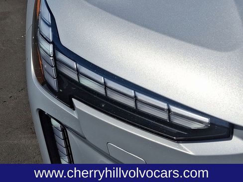 New 2025 Volvo EX90 Ultra image 9