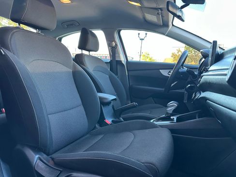 Used 2024 Kia Forte LXS image 16