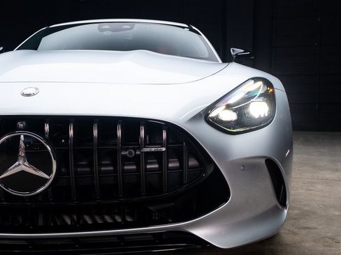 Used 2025 Mercedes-Benz AMG GT 55 image 5