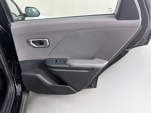 Used 2025 Kia K4 FWD image 28