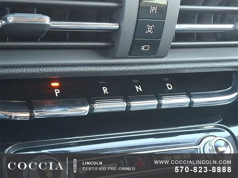 Certified 2022 Lincoln Corsair AWD w/ Equipment Group 101A image 14