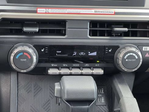Used 2026 Toyota Tacoma SR5 AWD/4WD image 5