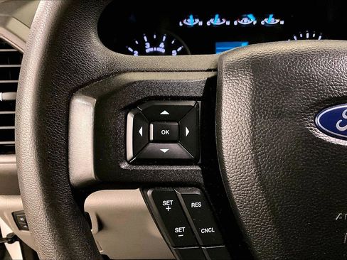 Used 2021 Ford F250 XL w/ Power Equipment Group image 19