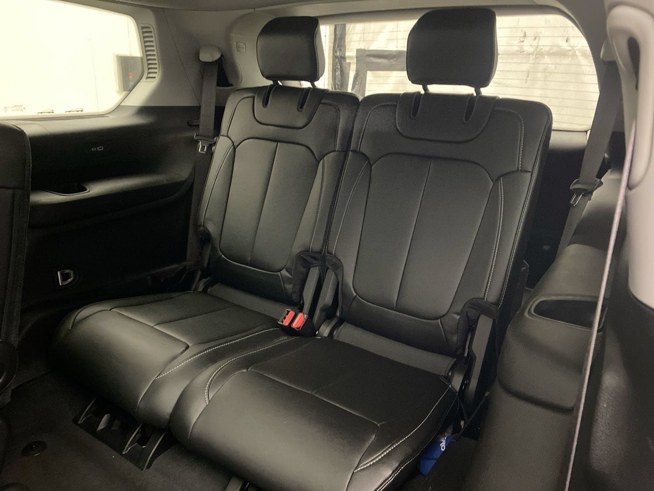 Used 2024 Jeep Grand Cherokee L Limited AWD/4WD image 26