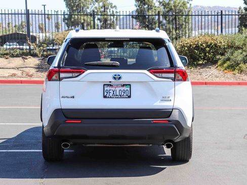 Certified 2023 Toyota RAV4 XLE AWD/4WD image 6