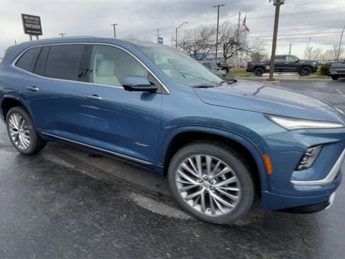 New 2026 Buick Enclave Avenir w/ Super Cruise Package image 3