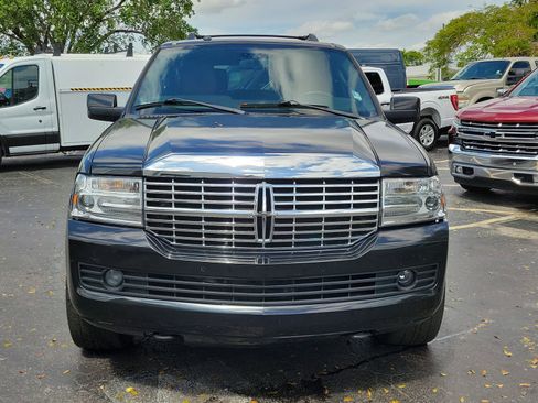 Used 2012 Lincoln Navigator 2WD image 2