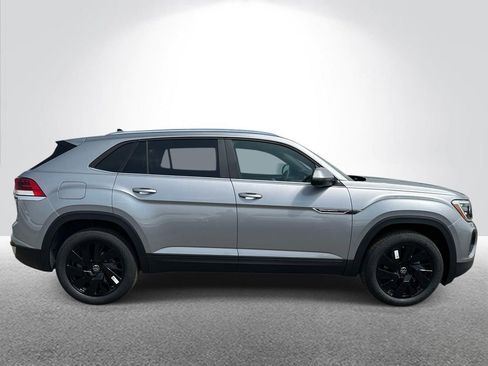 New 2026 Volkswagen Atlas Cross Sport SE AWD/4WD image 5