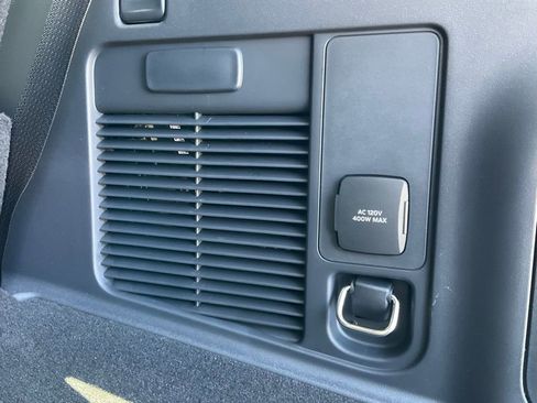 New 2026 Ford Expedition Tremor image 22