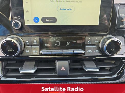 Certified 2025 Toyota Highlander XSE AWD/4WD image 25