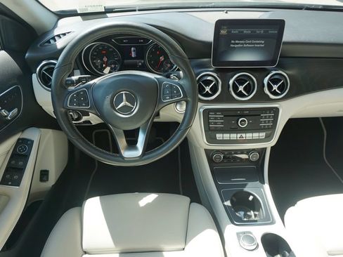 Used 2018 Mercedes-Benz GLA 250 image 5