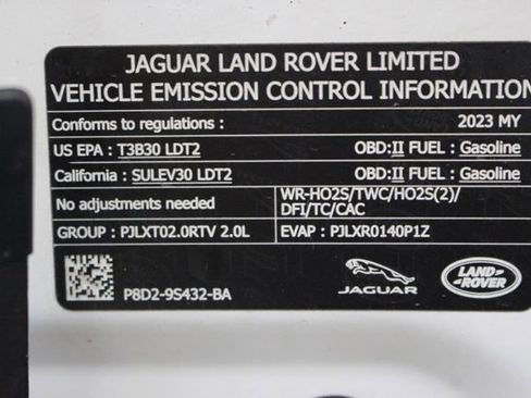 Used 2023 Land Rover Discovery Sport SE AWD/4WD image 59