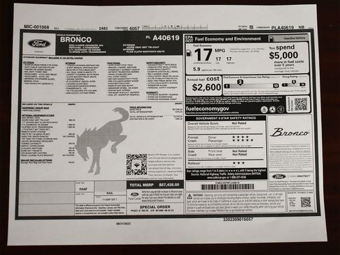 Used 2023 Ford Bronco Heritage Edition image 4