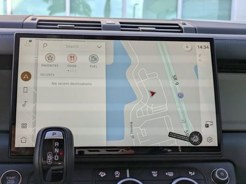 New 2026 Land Rover Defender 110 X-Dynamic SE image 23