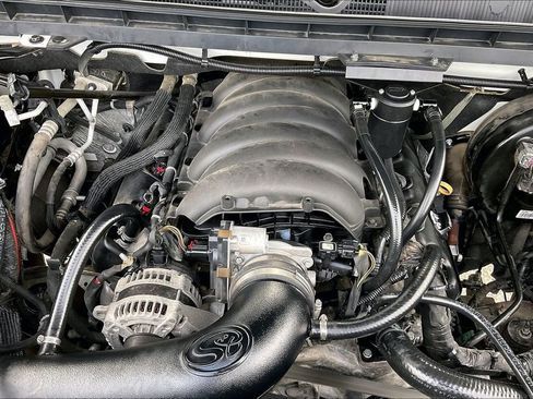 Used 2018 Chevrolet Silverado 1500 LT w/ All Star Edition RWD image 31