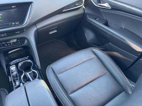 Used 2023 Buick Envision Essence image 14