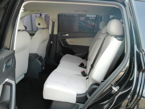 Used 2021 Volkswagen Tiguan S FWD image 7