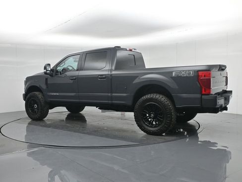 Used 2021 Ford F250 Lariat image 5