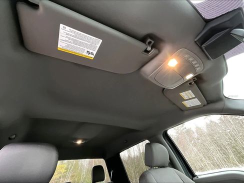 Used 2020 Ford F150 XLT image 13