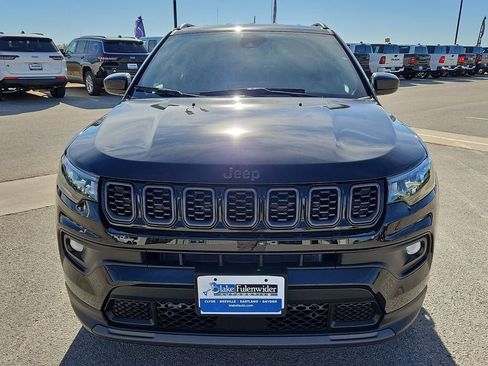 New 2026 Jeep Compass Latitude image 11