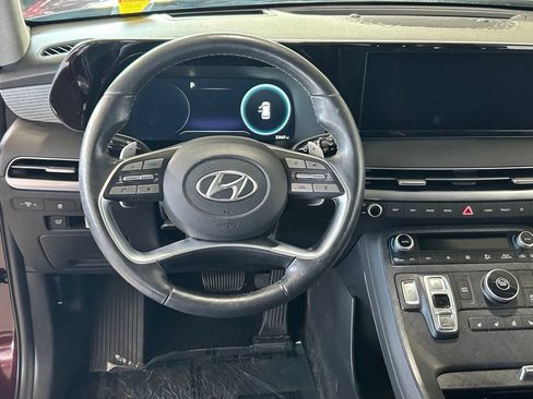 Used 2024 Hyundai Palisade Limited FWD image 9