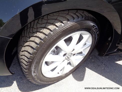Used 2014 Volkswagen Jetta SE FWD image 7