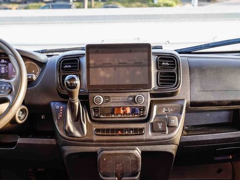 Used 2023 RAM ProMaster 2500 w/ Premium Convenience Group (B) FWD image 16