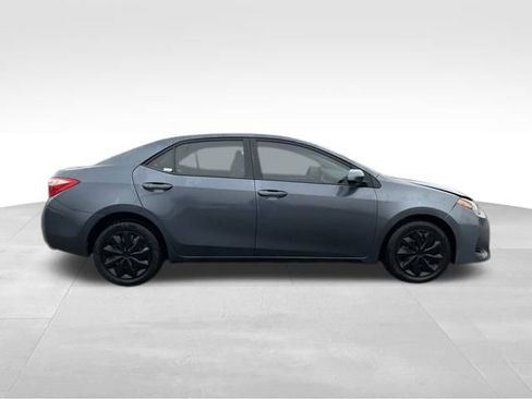 Used 2018 Toyota Corolla LE image 10