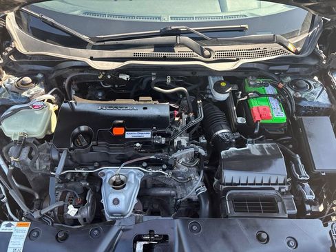 Used 2020 Honda Civic Sport image 12