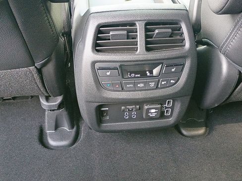 Used 2021 Honda Pilot Elite image 20