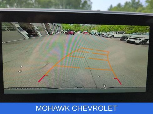 Used 2025 Chevrolet Silverado 1500 LT AWD/4WD image 15