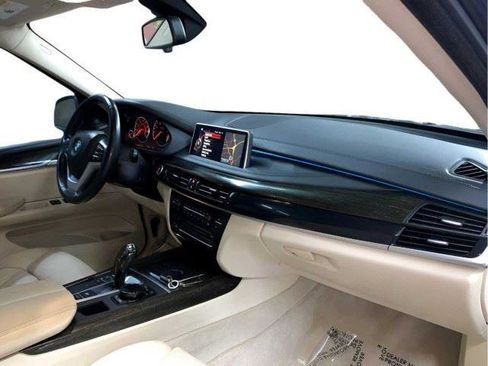 Used 2015 BMW X5 xDrive50i AWD/4WD image 43