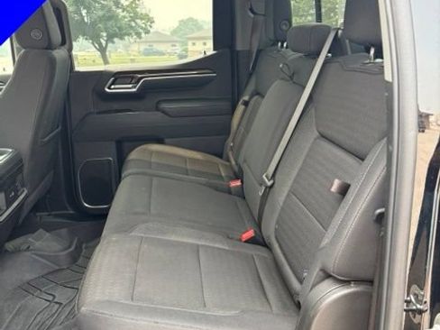 Used 2025 Chevrolet Silverado 1500 RST AWD/4WD image 28