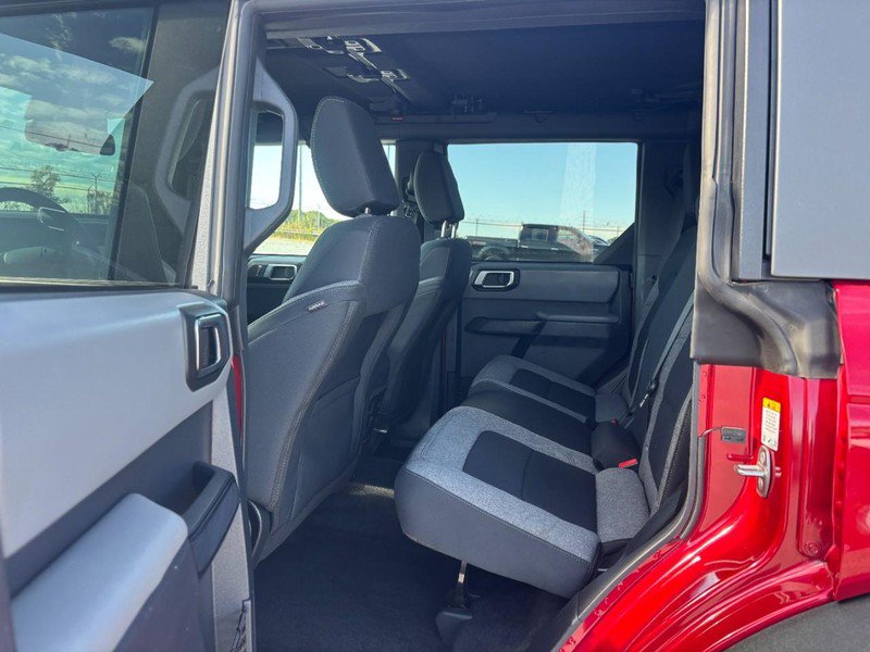 Used 2021 Ford Bronco Big Bend w/ Sasquatch Package AWD/4WD image 13