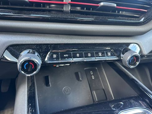 Used 2026 Chevrolet Silverado EV Trail Boss AWD/4WD image 26