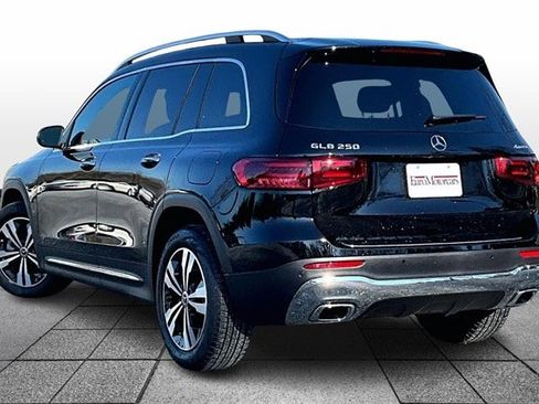 Certified 2025 Mercedes-Benz GLB 250 4MATIC image 5