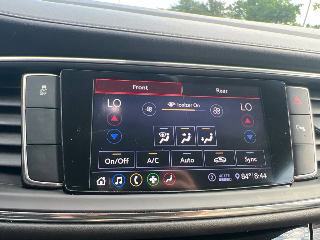 Used 2020 Buick Enclave Essence FWD image 30