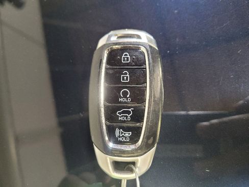 Used 2021 Hyundai Palisade Calligraphy image 32