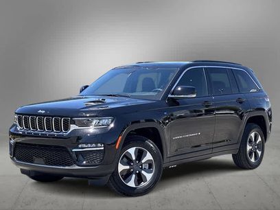New 2025 Jeep Grand Cherokee Limited 4xe w/ Trailer Tow Package