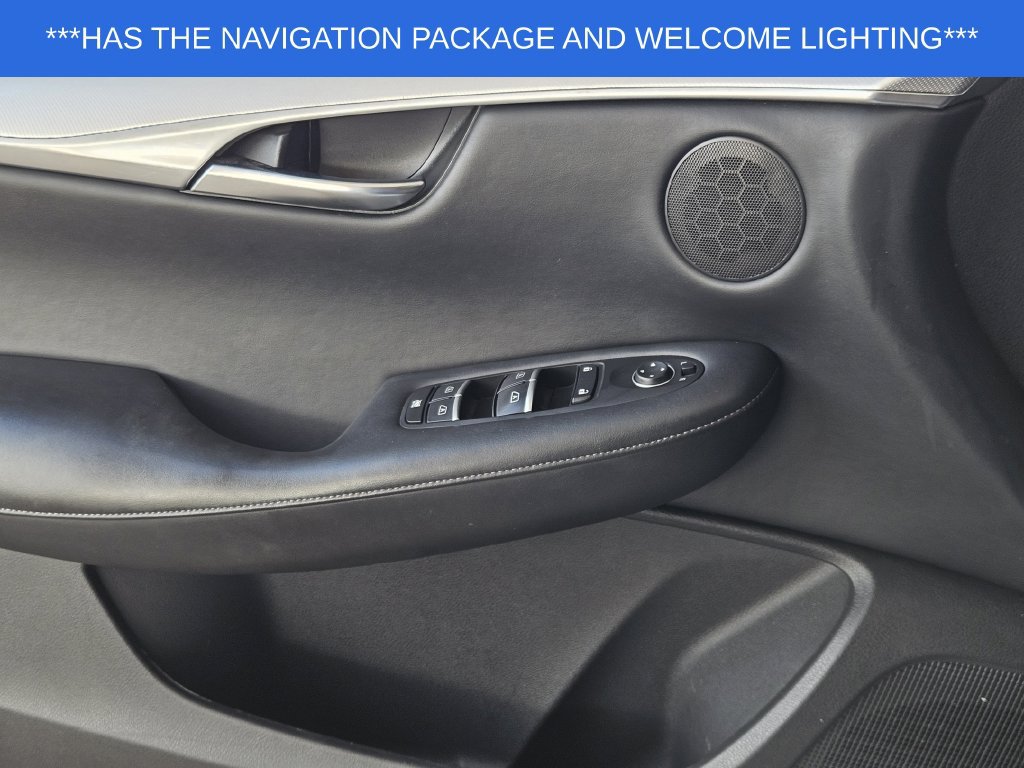 Used 2019 INFINITI QX50 Luxe w/ Navigation Package FWD image 23
