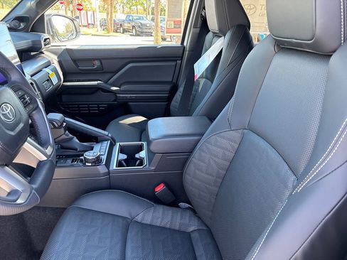 New 2026 Toyota 4Runner TRD Off-Road Premium w/ Tow Technology Package image 8