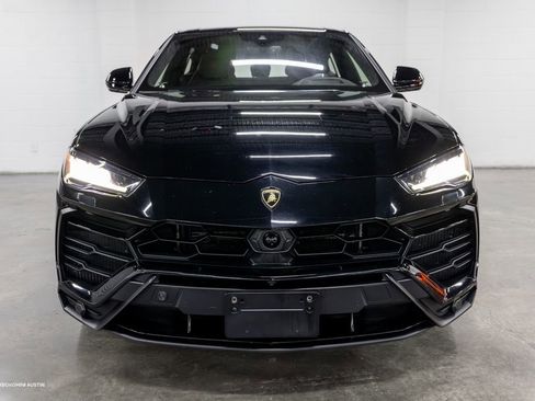 Used 2019 Lamborghini Urus AWD/4WD image 3