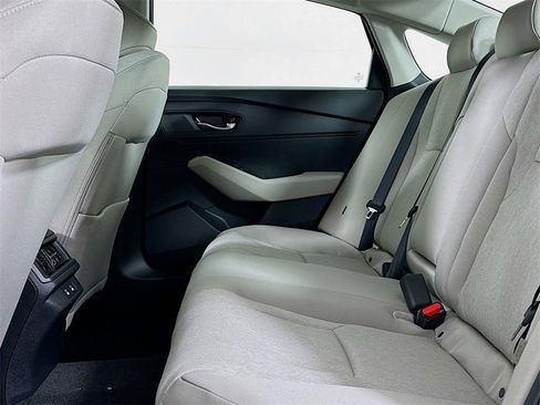 Certified 2025 Honda Accord SE image 27