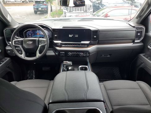Used 2025 Chevrolet Silverado 1500 RST AWD/4WD image 13