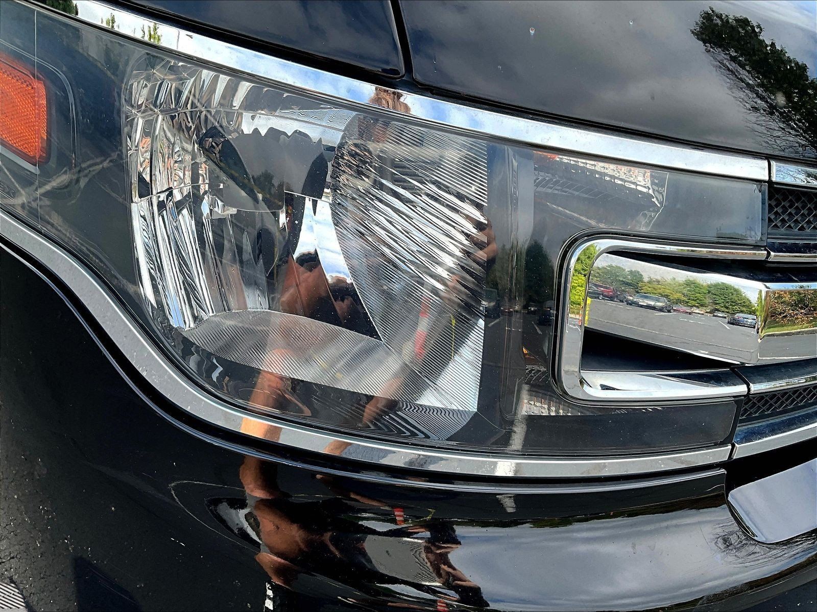 Used 2018 Ford Flex SE FWD image 33
