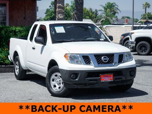 Used 2018 Nissan Frontier S RWD image 2